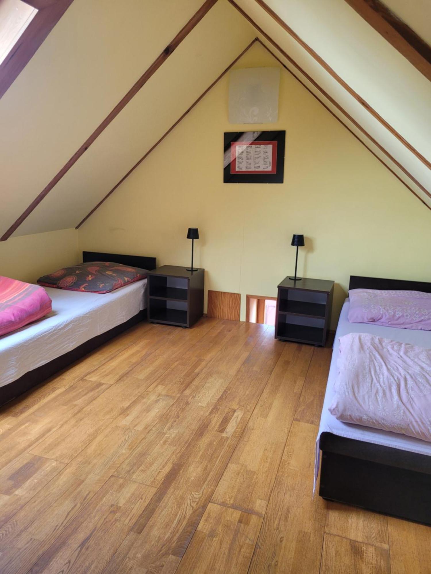 Apartamenty Na Poddaszu Bierdzany Esterno foto