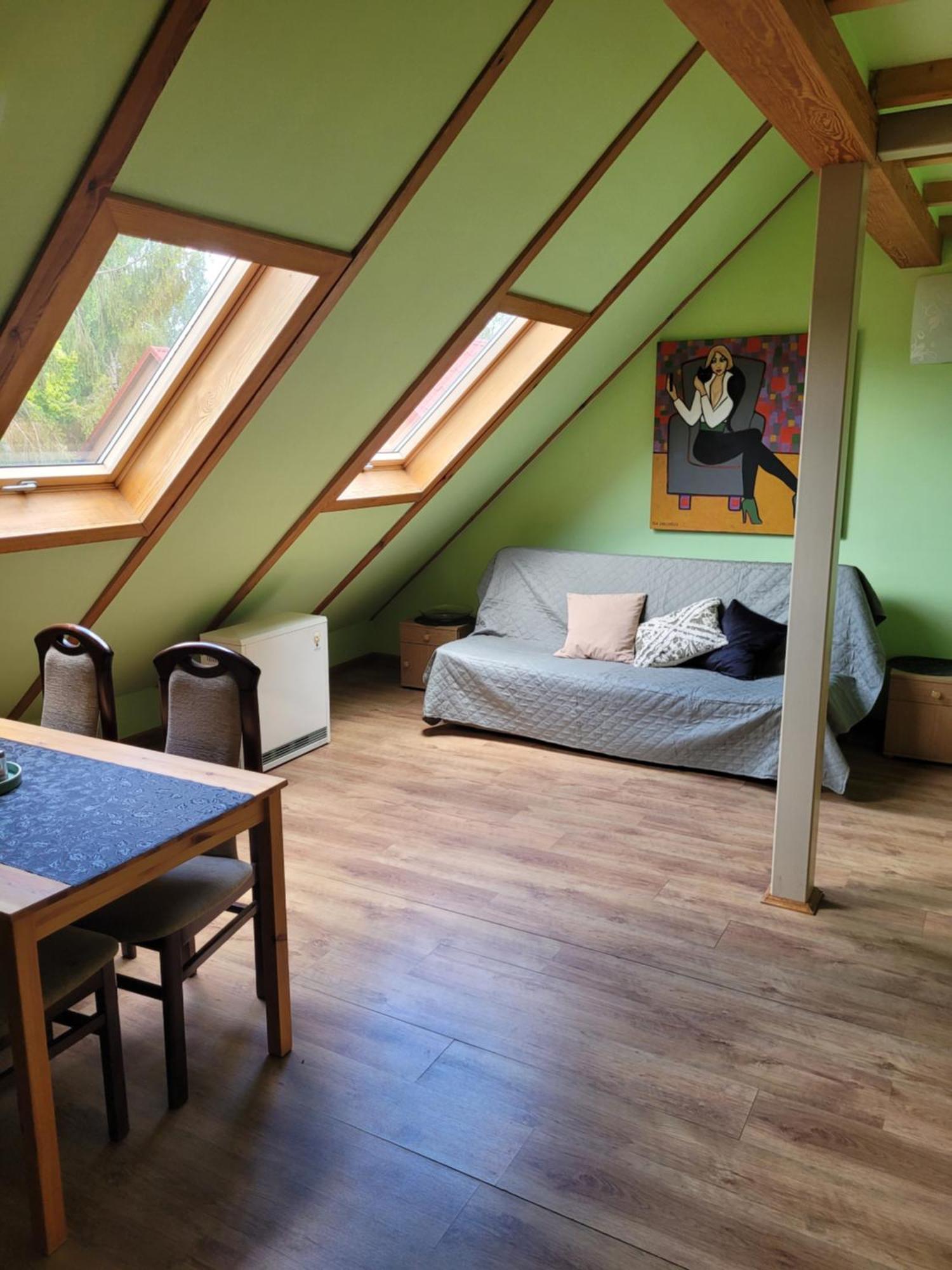 Apartamenty Na Poddaszu Bierdzany Esterno foto